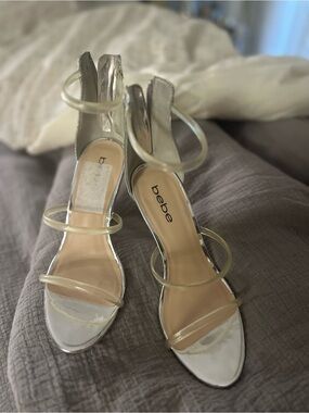 bebe Silver Metallic Heels with Clear Straps and Ankle Bands Sz 7